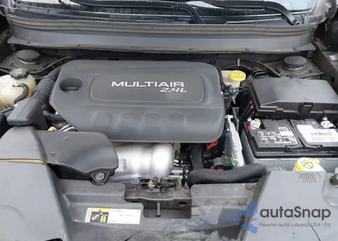 2017 Jeep Cherokee Latitude 4X4 из США, поврежденный, VIN 1C4PJMCB4HW606619